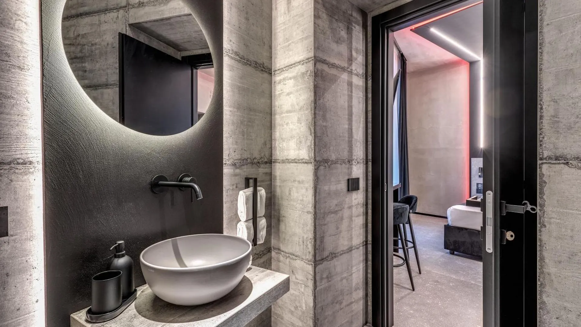 Gallery Home Naples