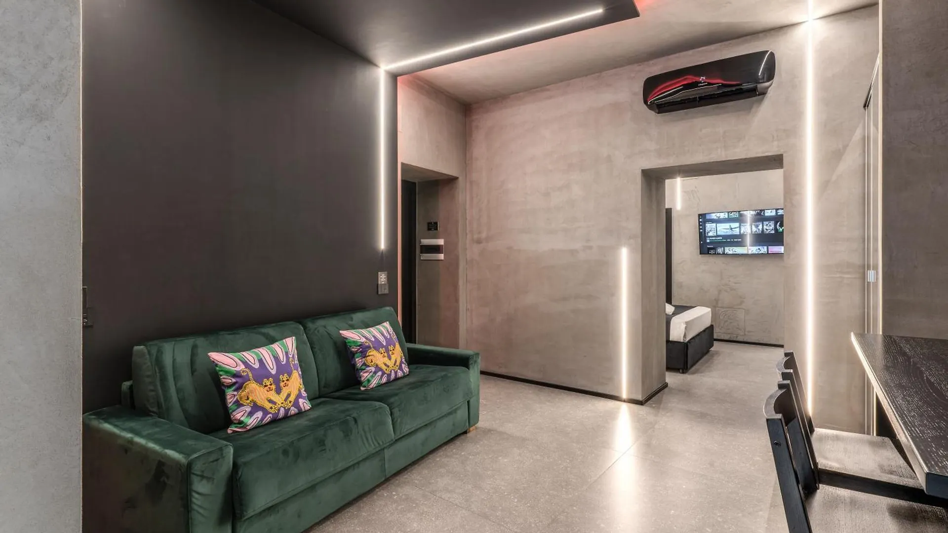 Apartment Gallery Home Naples