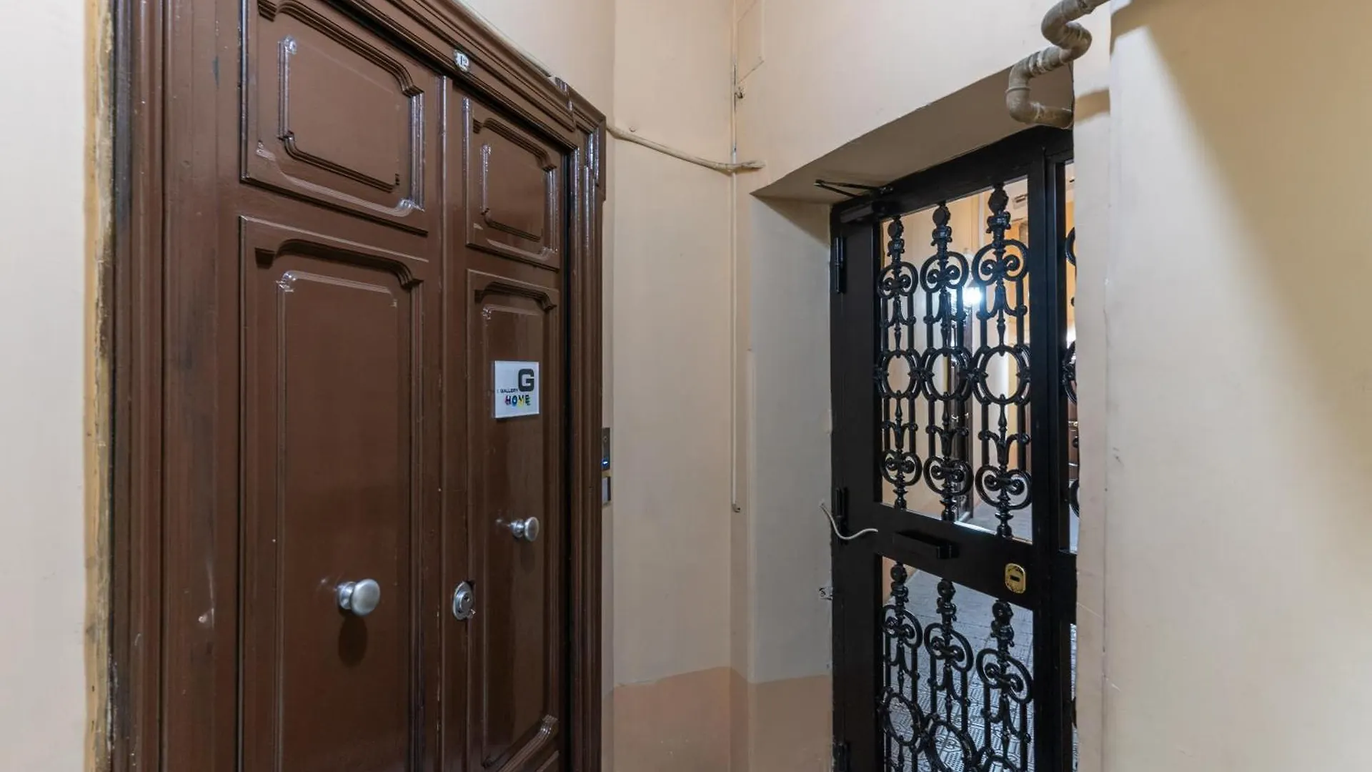 Gallery Home Naples Italy