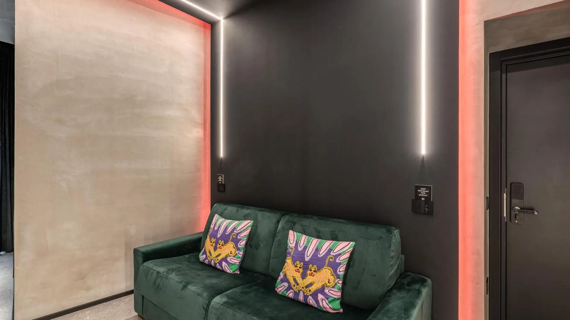Apartment Gallery Home Naples