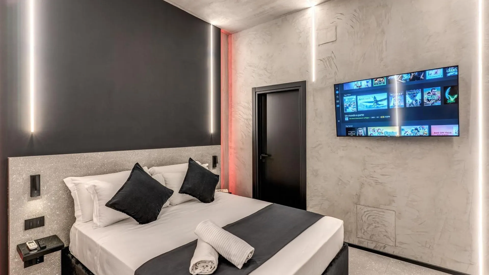 Gallery Home Naples 0*,