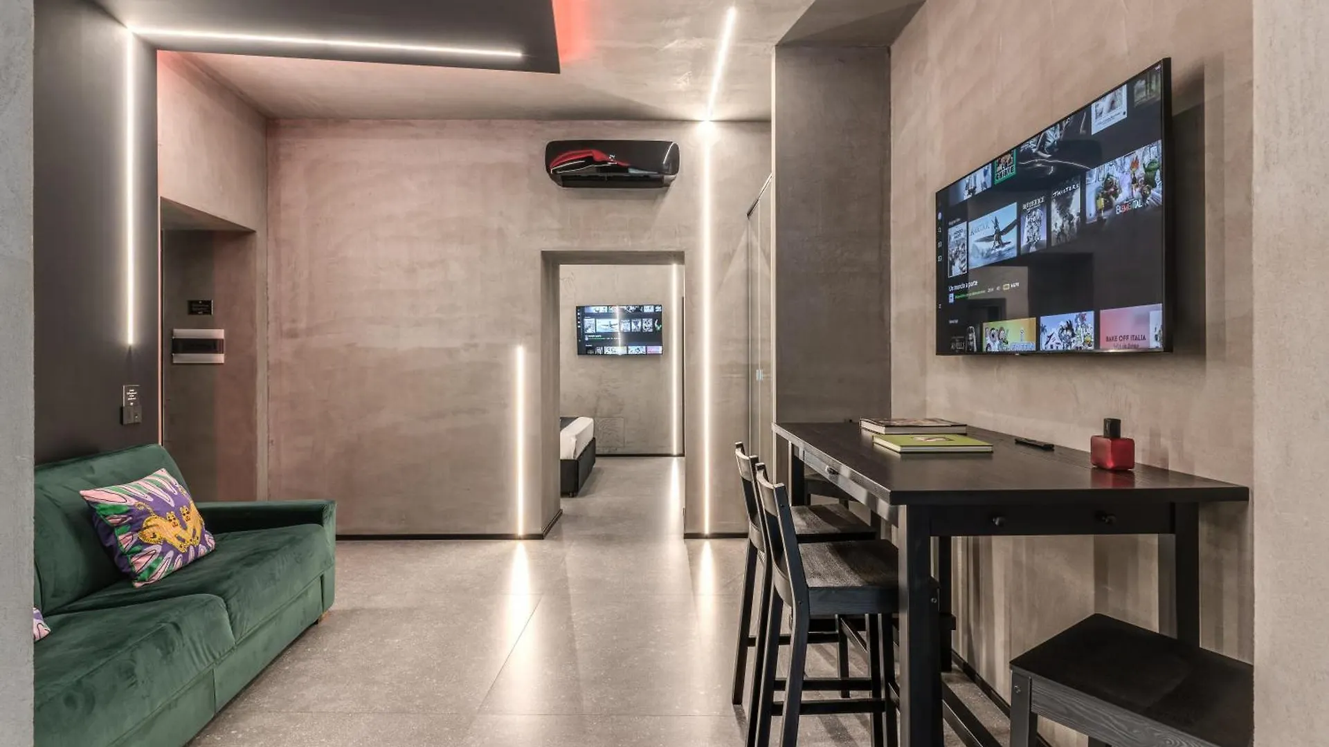 Apartment Gallery Home Naples Italy